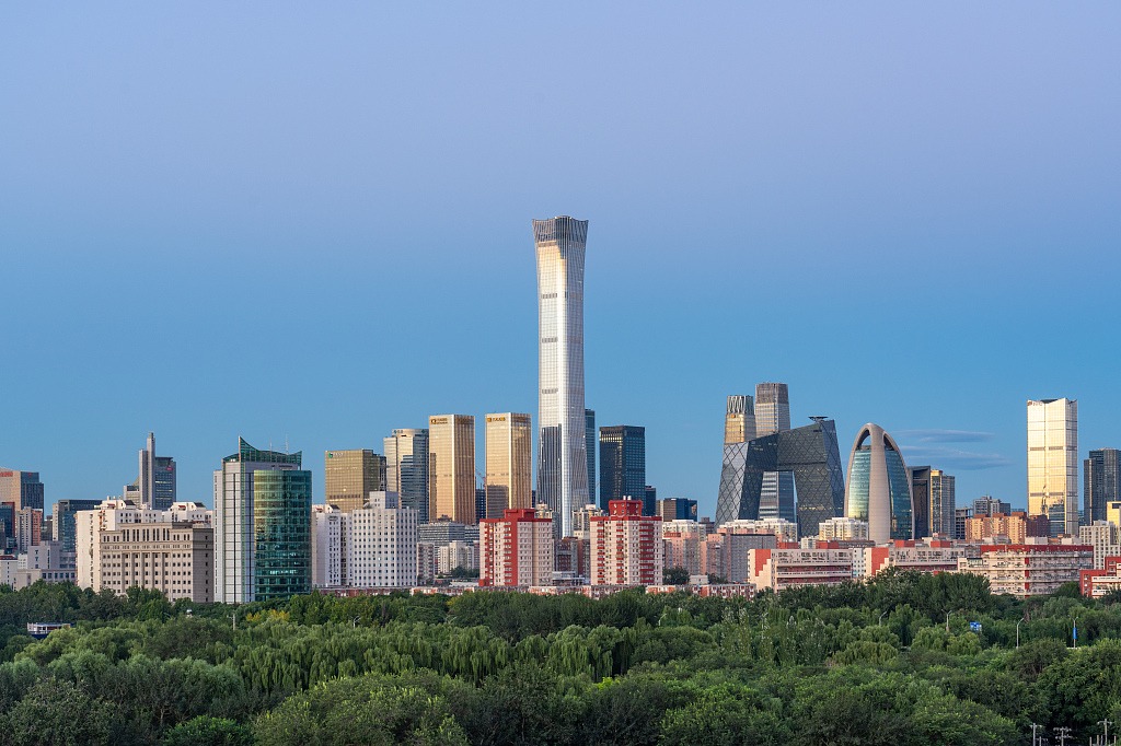 Global CEOs offer insights on Beijing as business hub